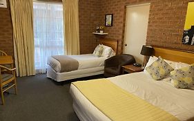 Central Yarrawonga Motor Inn